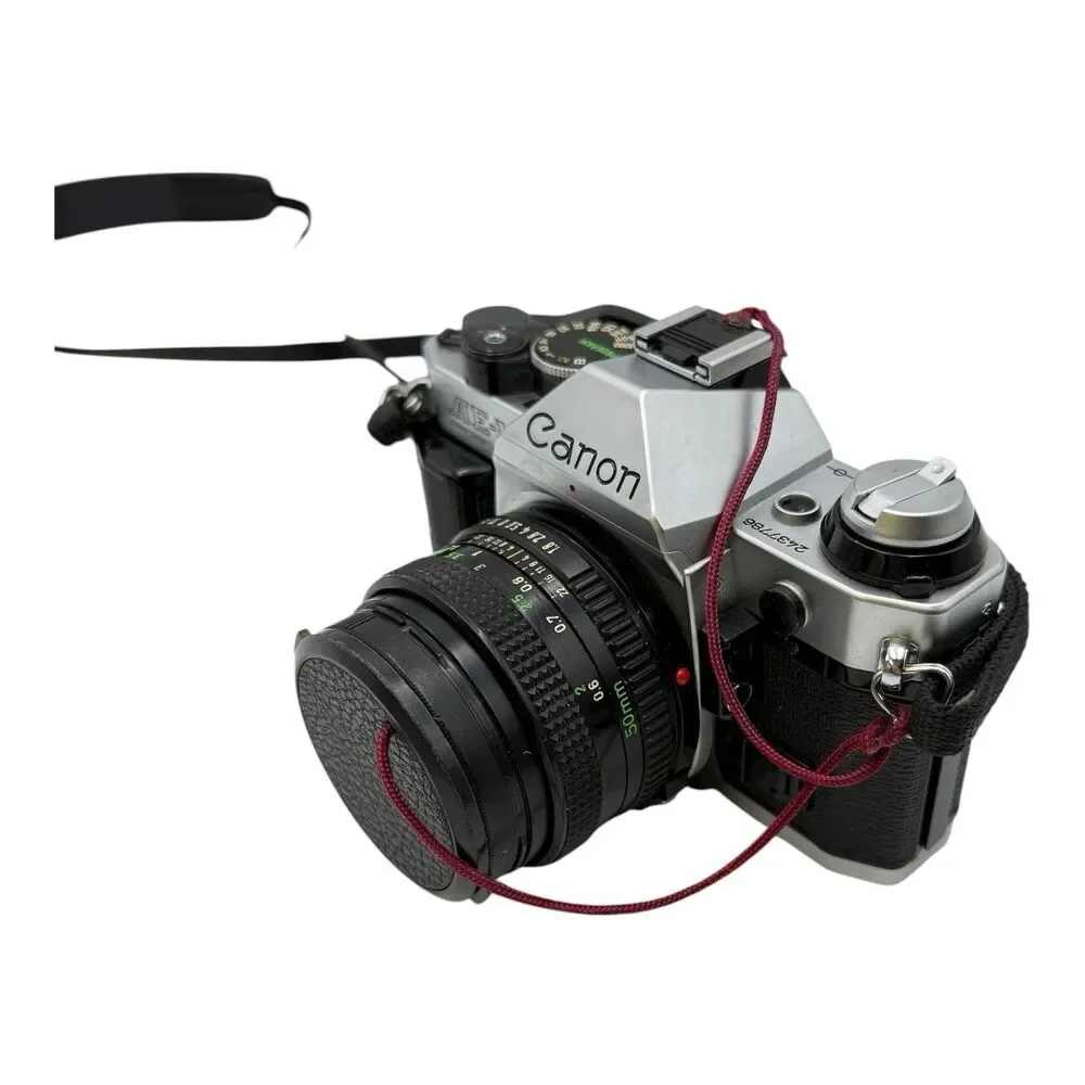 Canon AE-1 35mm SLR Film Camera w/ 50mm f/1.8 28mm F2.8 Lens Tested